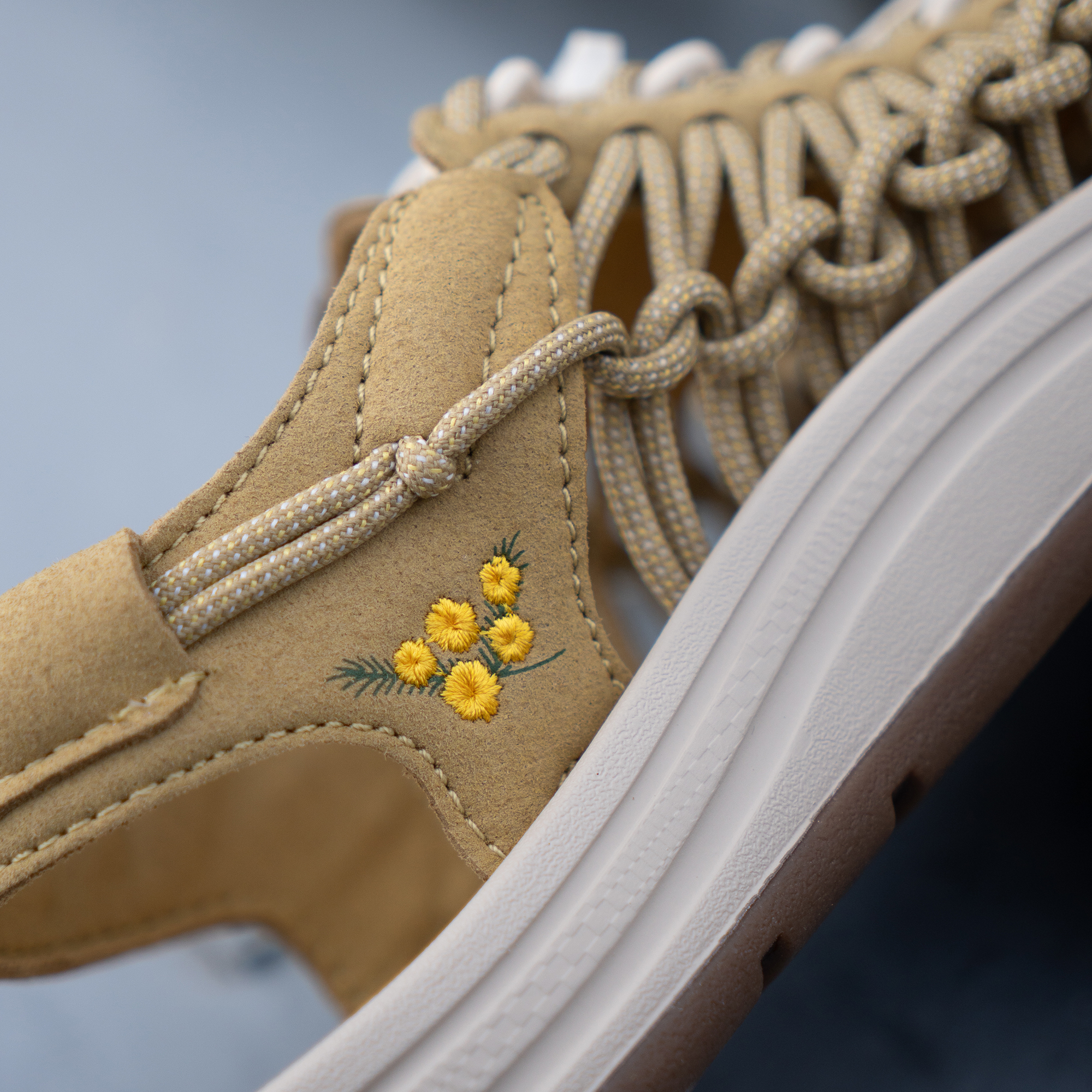 KEEN キーン WOMENS UNEEK ウィメンズ ユニーク 1028868 ミモザ2