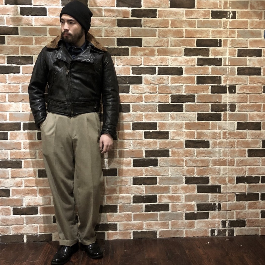 50sレザージャケット×デニムジャケット×スラックス×レザーシューズ