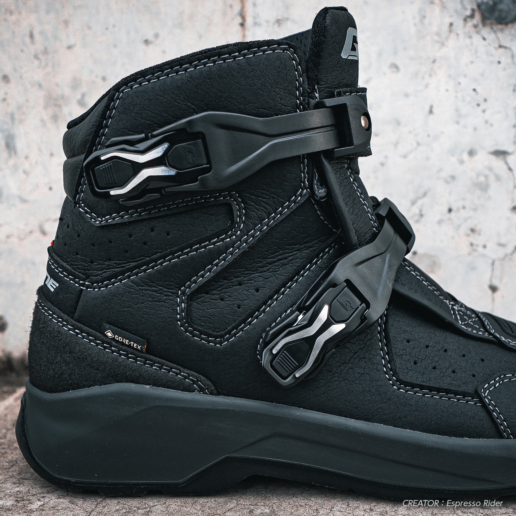 試着無料】ガエルネ パンテーラ ゴアテックス ネオブラック - バイク