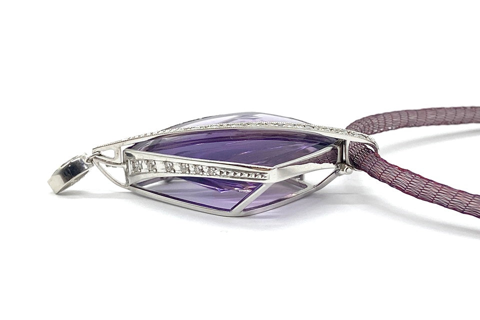 Amethyst K18WGアメシスト ダイヤモンドペントップ兼ブローチ(SV紐