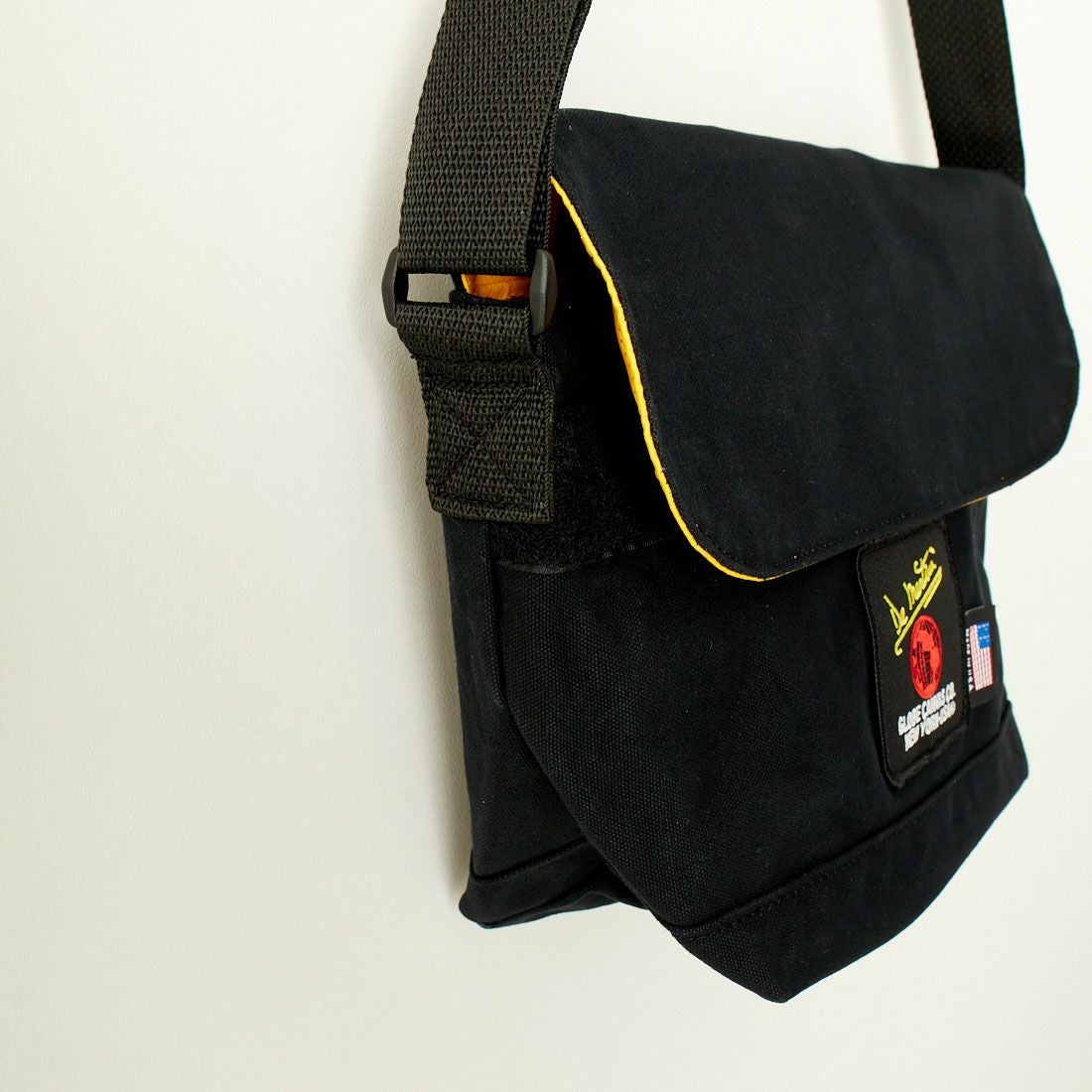 De Martini [ディ マティーニ] メッセンジャーバッグ [DM3604