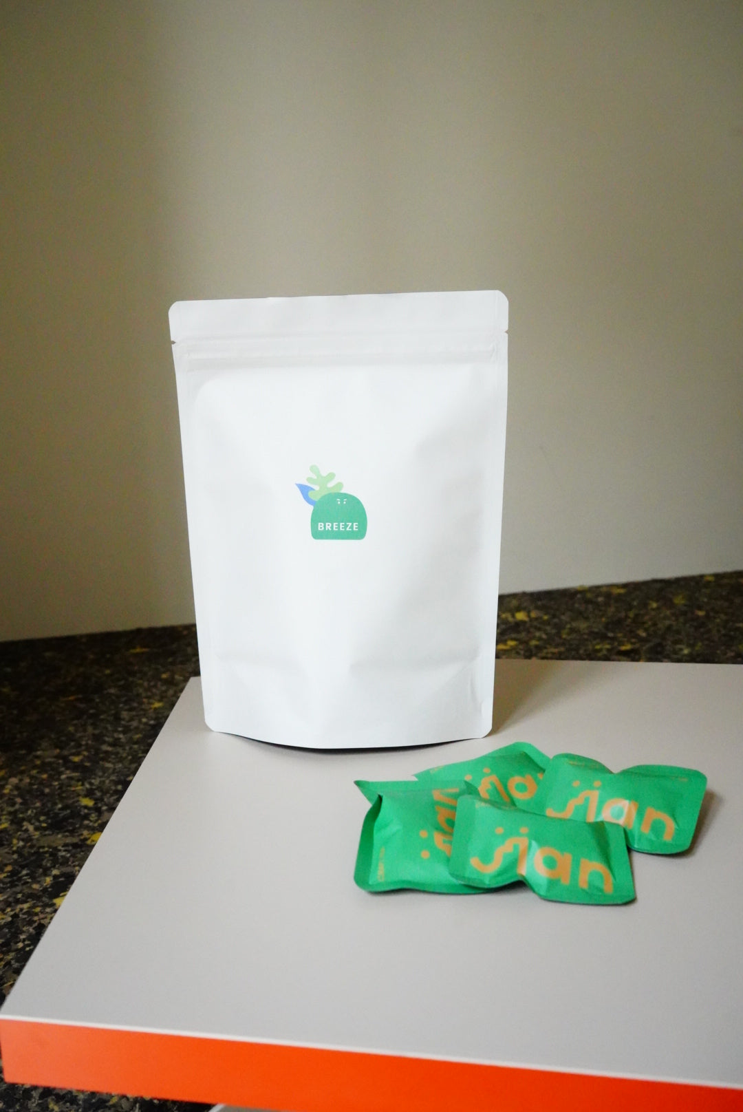 BREEZE YOJOティーBOX：4包 – jian / ジアン