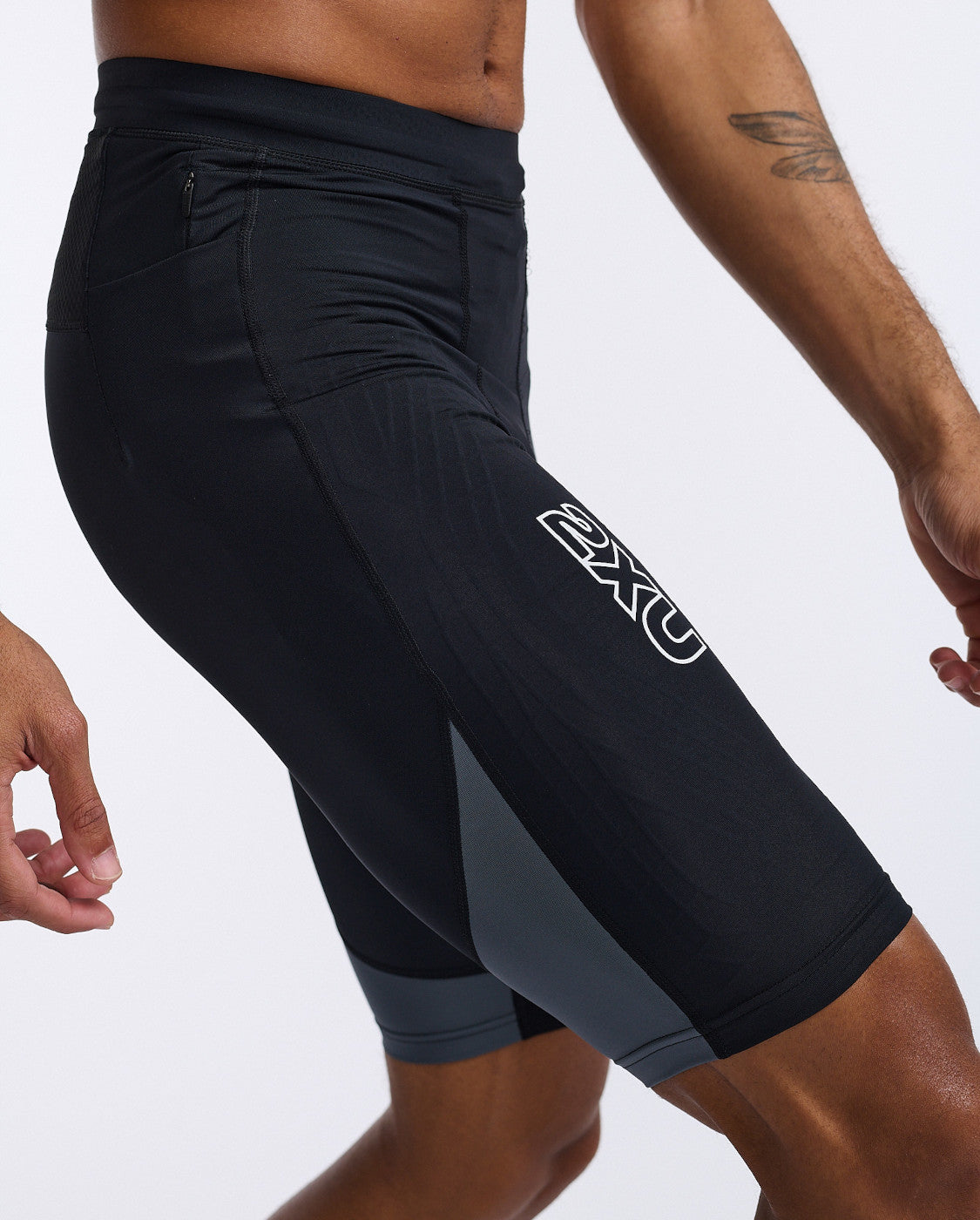 メンズ ライトスピード リアクト コンプレッションショート MA7050B