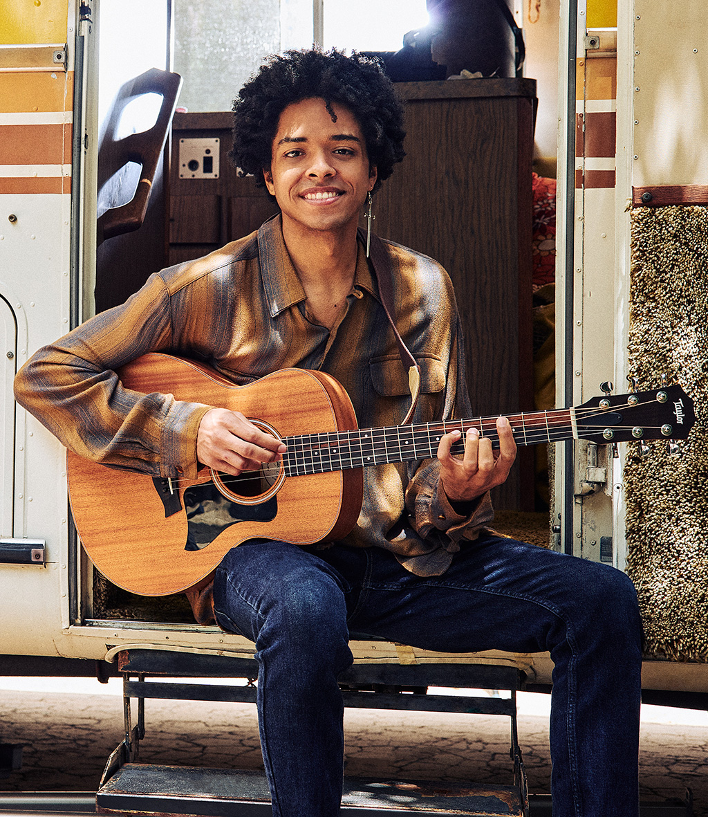 ミニギター： GS Mini シリーズ | Taylor Guitars