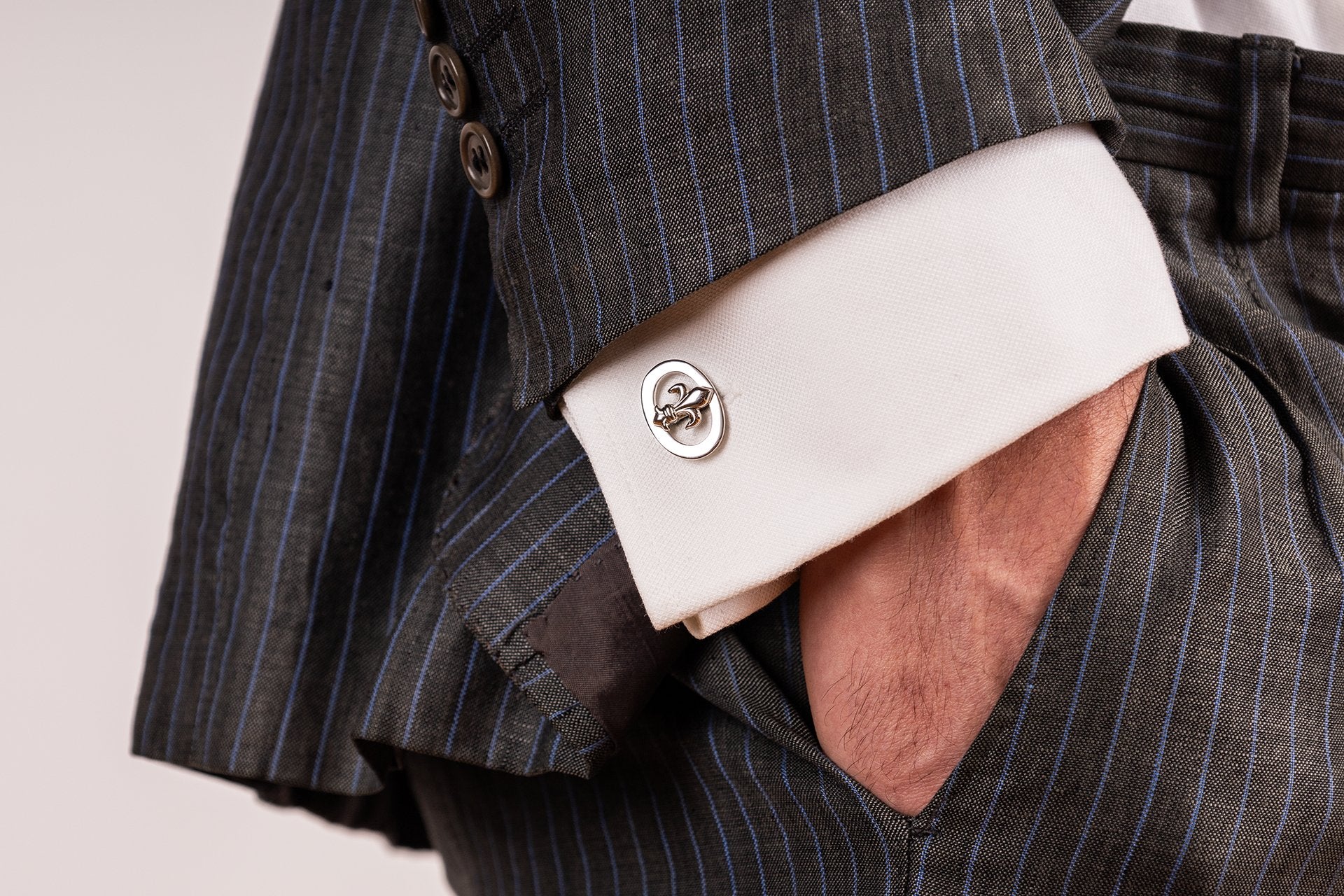 シュヴァリエ カフスボタン – Louis Faglin Paris