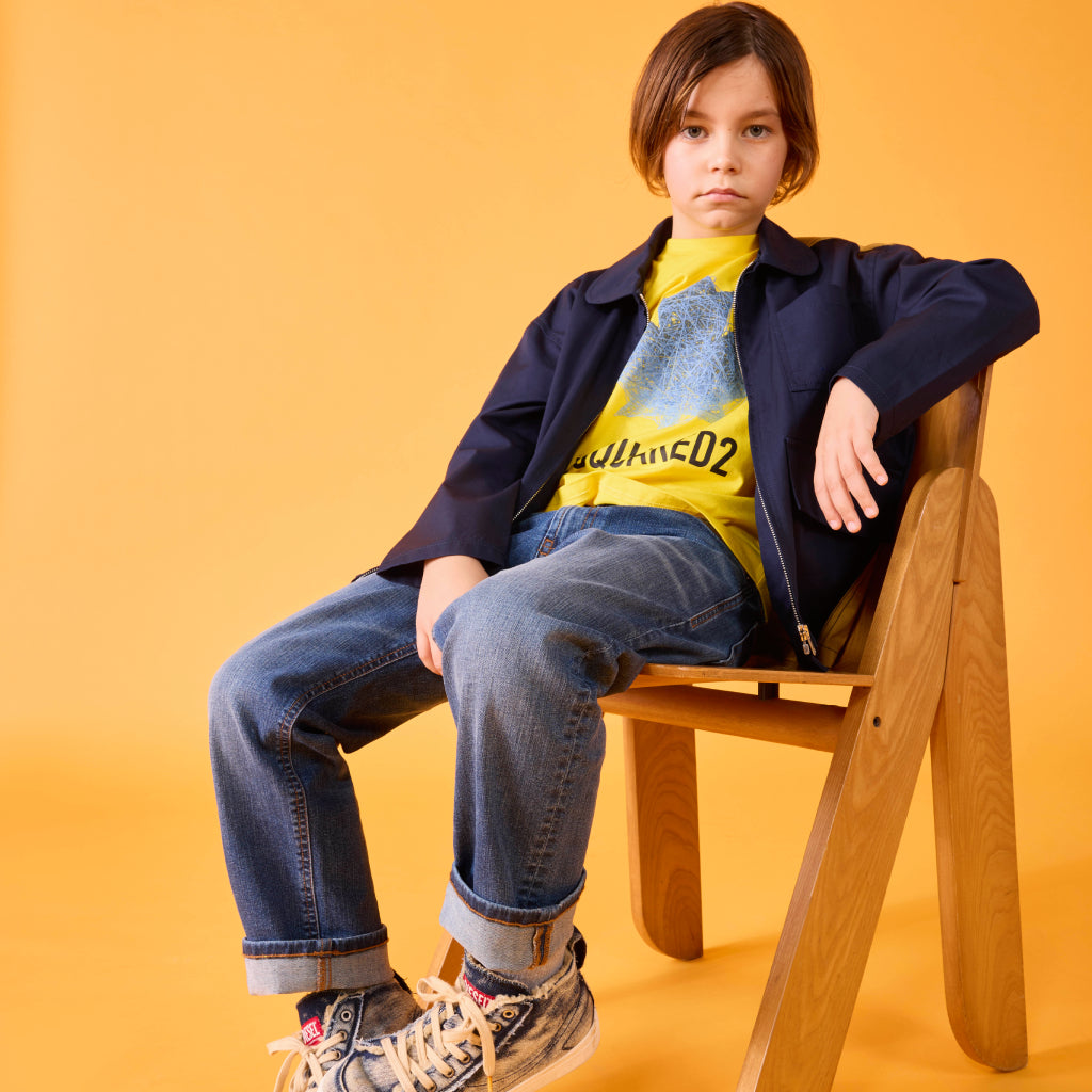 セール: 男の子 (4 ～ 16 歳) 向けのデザイナー服、靴、アクセサリー