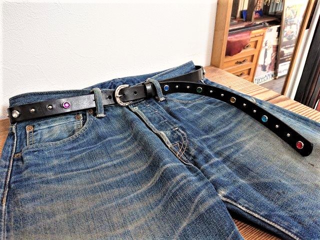 ナロースタッズベルト ランダムカラーストーンスタッズ 20mm／25mm