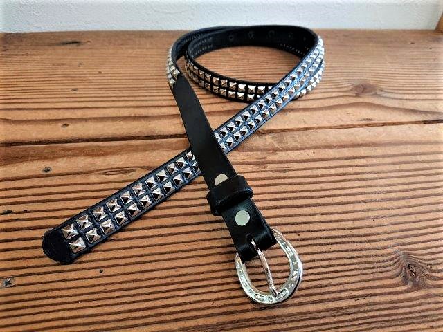 ナロースタッズベルト 2連ピラミッドスタッズ 20mm 【ブラック