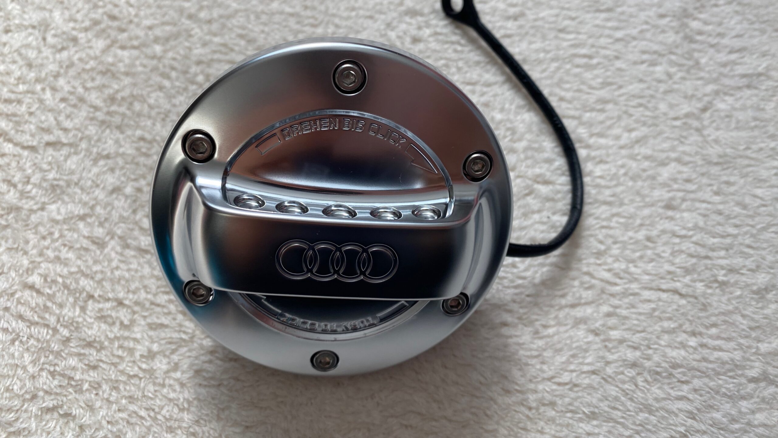 アルミルックフューエルキャップを購入してみた | じゅんや課長 audi