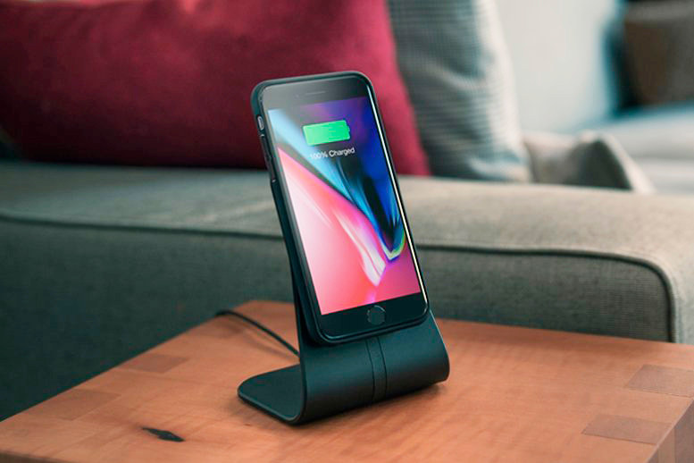 置くだけならぬ“くっつけるだけ”充電、iPhone 8/X対応の「XVIDA POWER