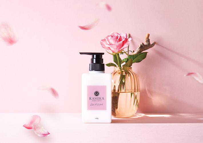 期間限定]KAMIKA ローズ＆ウッドの香りが復刻 | KAMIKA（カミカ