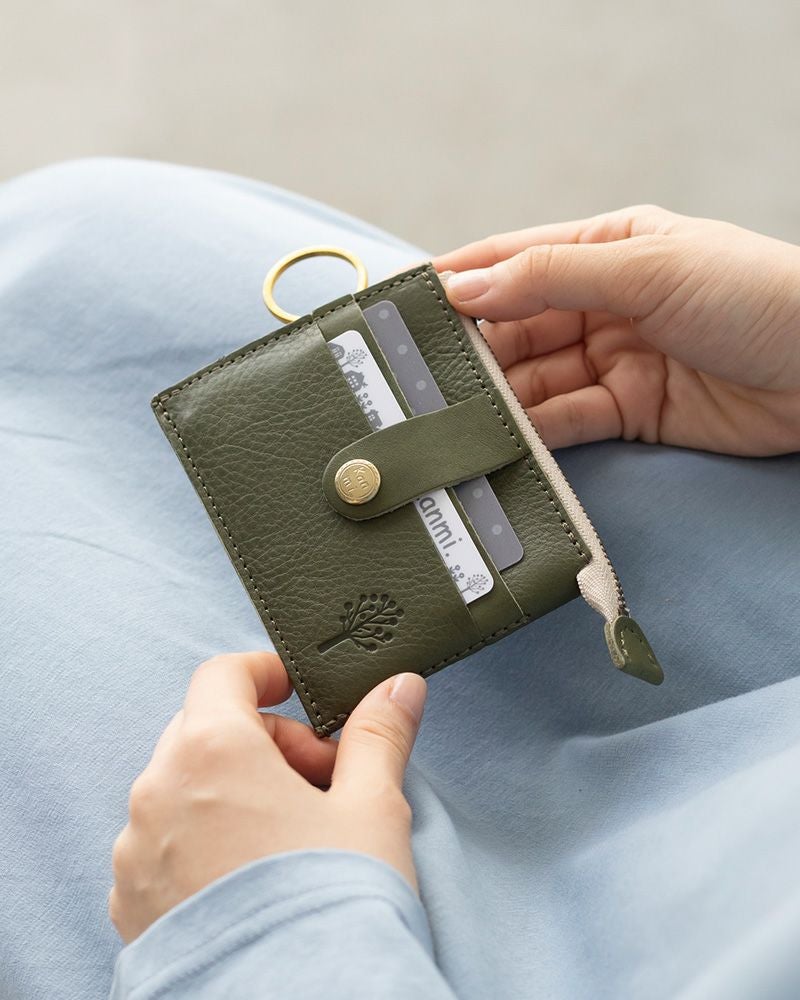 鍵も小銭もカードも全部ひとまとめ。「ドロップツリー キーコイン