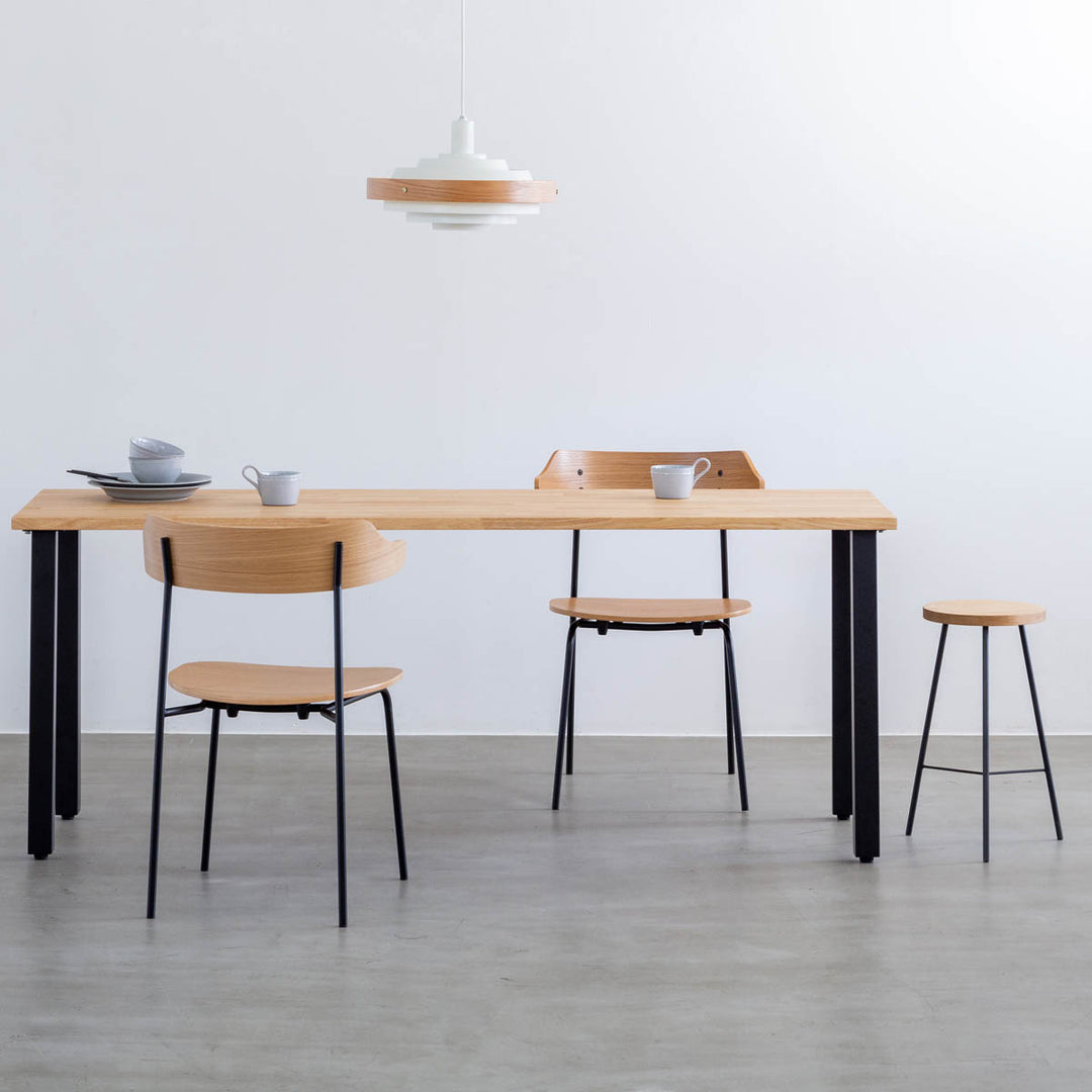 OaklowStoolIronLeg_01_1080x.