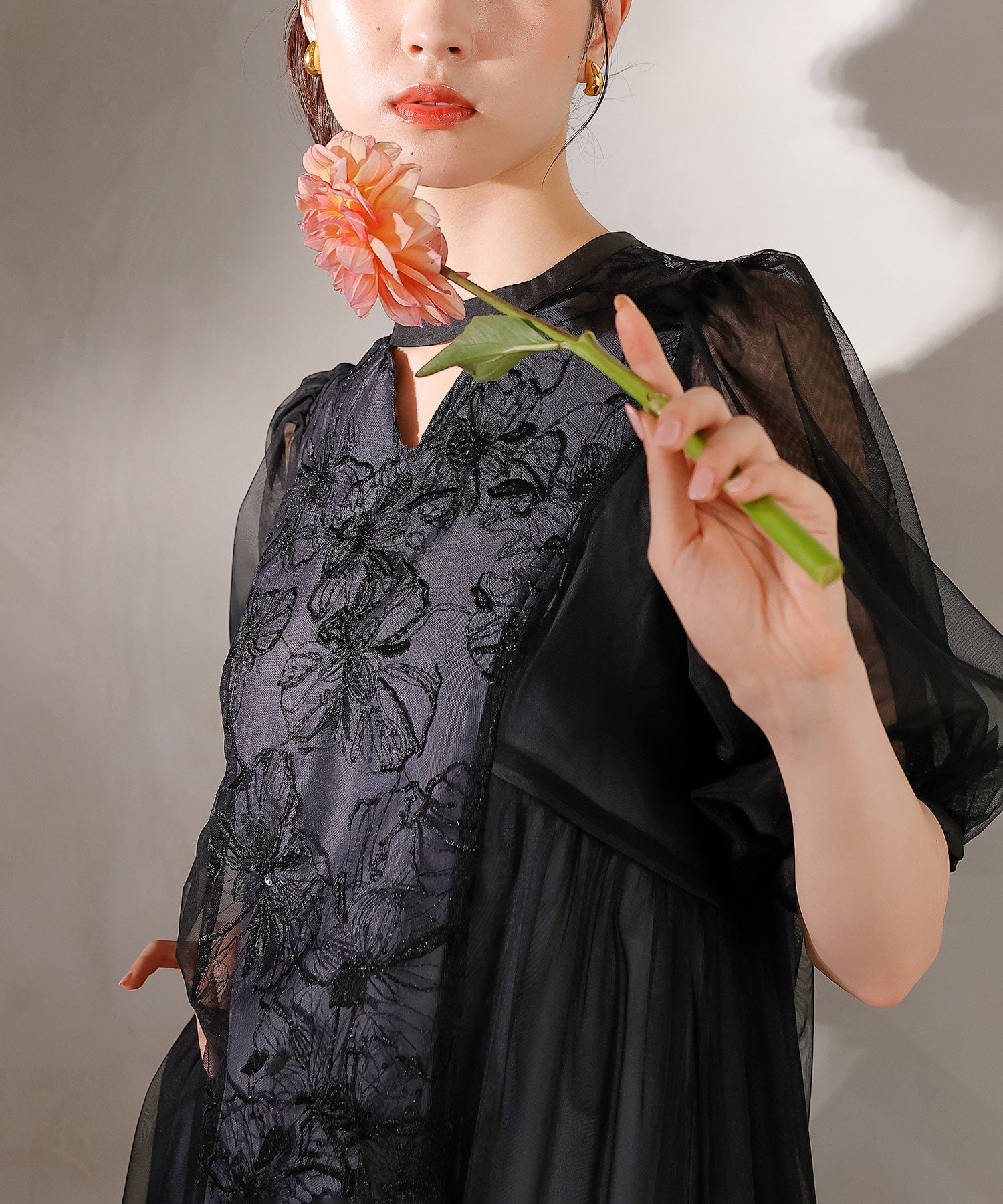 スパンコールレース Aライン チュールワンピース