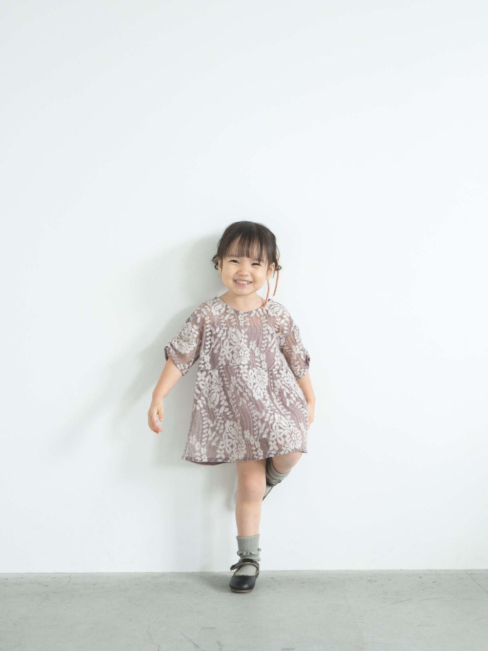 kaene公式オンラインストア (KIDS)配色レースエプロンワンピース