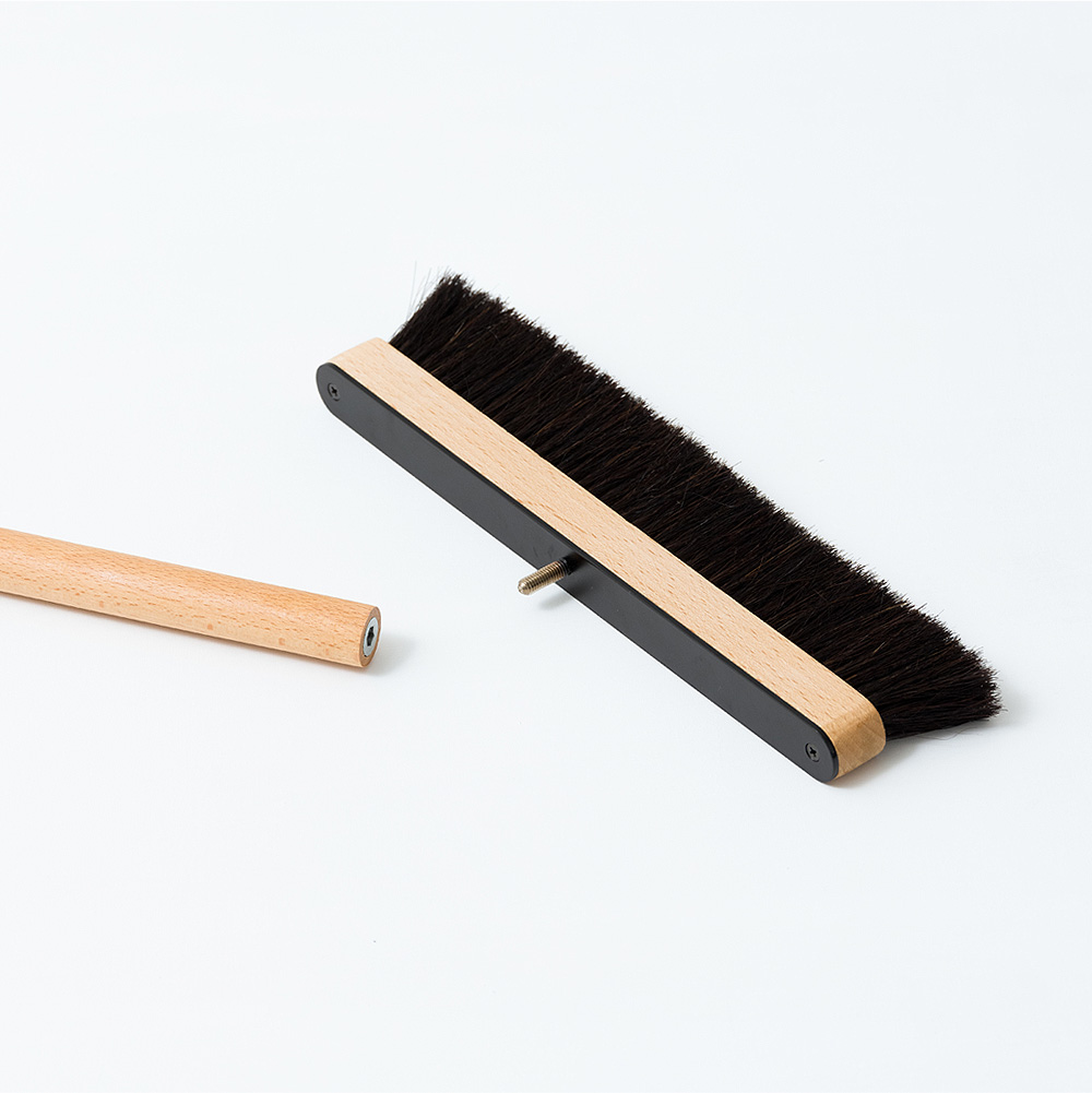 BRUSHUP トライアングル 家具の製造・販売 友安製作所