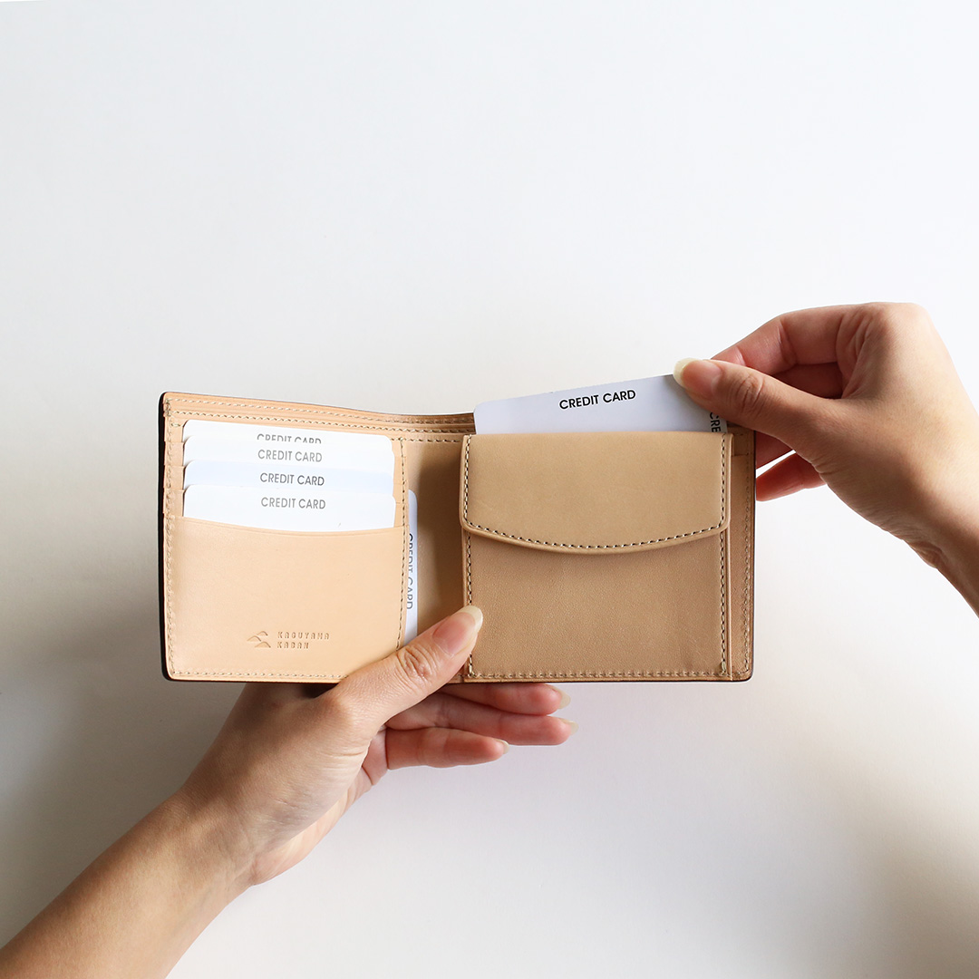 オイルバケッタ 2つ折り革財布/札入れ | 香久山鞄