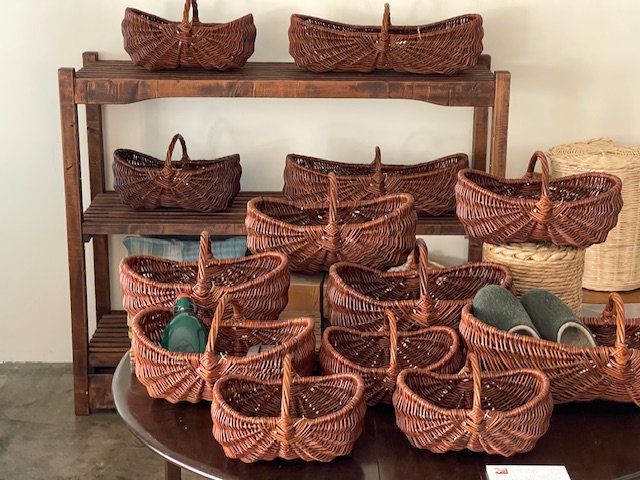 日本のかご・世界のバスケット専門店 | 世界のかご カゴアミドリ