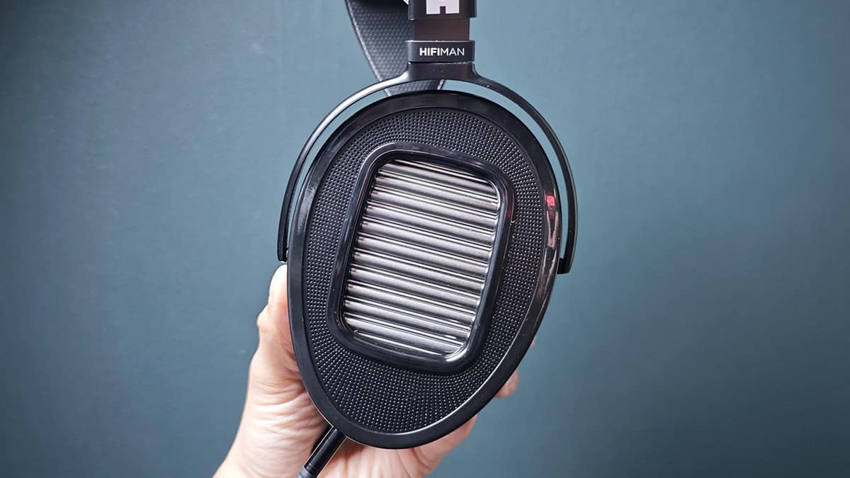 丸裸にしたら音が超良くなった!? HIFIMANのグリルレス有線ヘッドホン