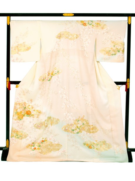 クリーム色に胡蝶蘭の訪問着(袷) | 宅配着物レンタルの京都かしきもの