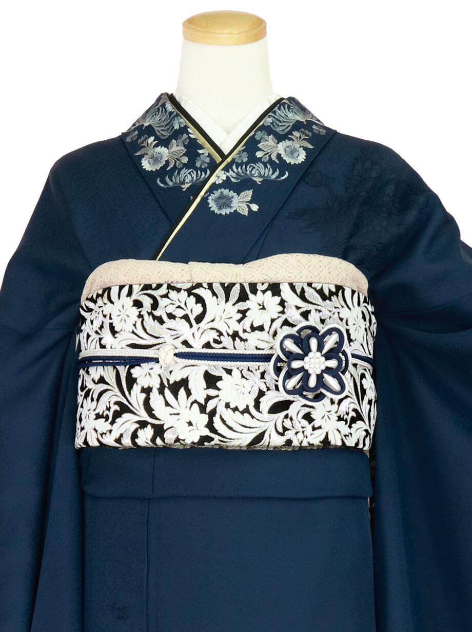 振袖レンタル／紺無地に刺繍の振袖／標準サイズ | 宅配着物レンタルの