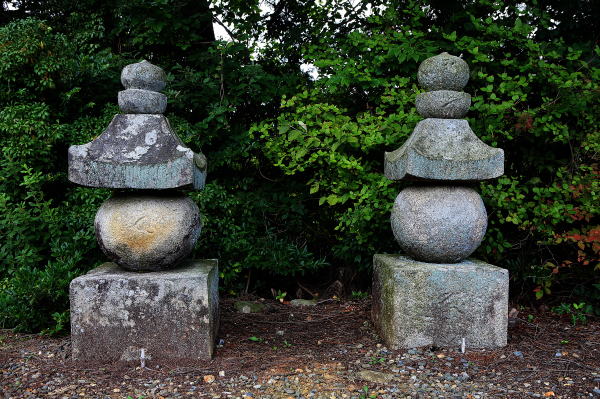 石塔寺（いしどうじ）五輪塔