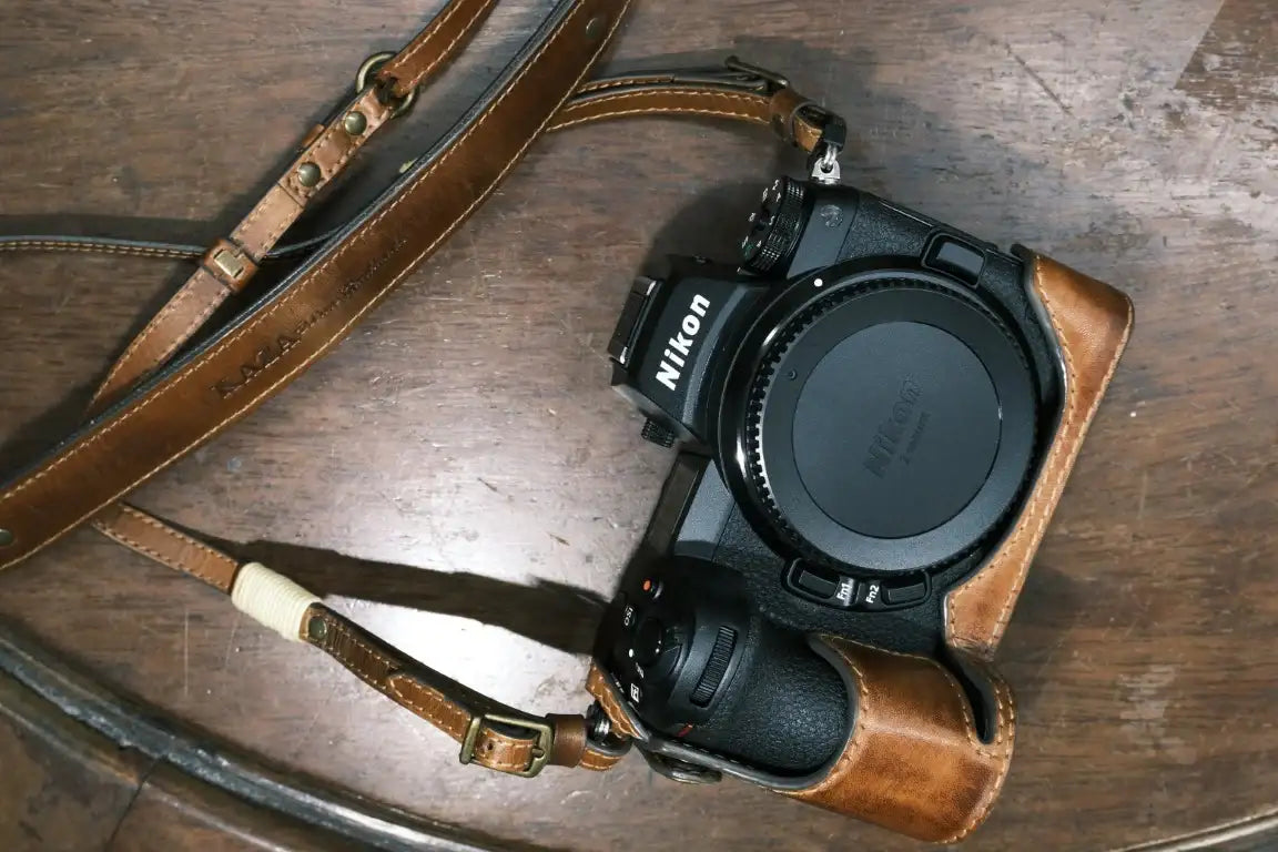 NIKON Z5/Z6/Z7/Z6II/Z7II SERIES Leather Camera Case - Half Case + Stra