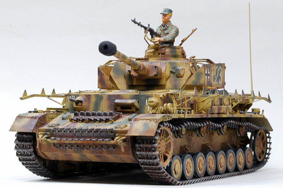 IV号戦車H型 後期型 ドイツ軍中戦車 ドラゴン 1/35 組立と塗装・製作記