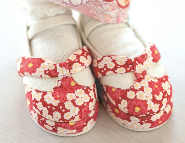 送料無料【超目玉セール】花柄鼻緒のスリッポン 七五三 草履風 3歳 5歳