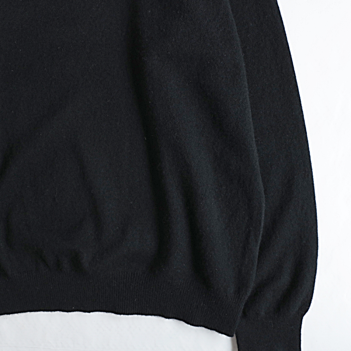 club room カシミア Vネック ニット セーター 古着 used ブラック
