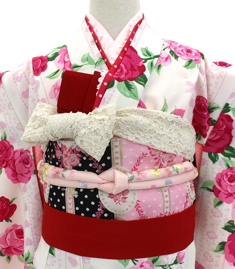 七五三レンタル｜七歳｜松田聖子さんプロデュース｜白 ピンク バラ