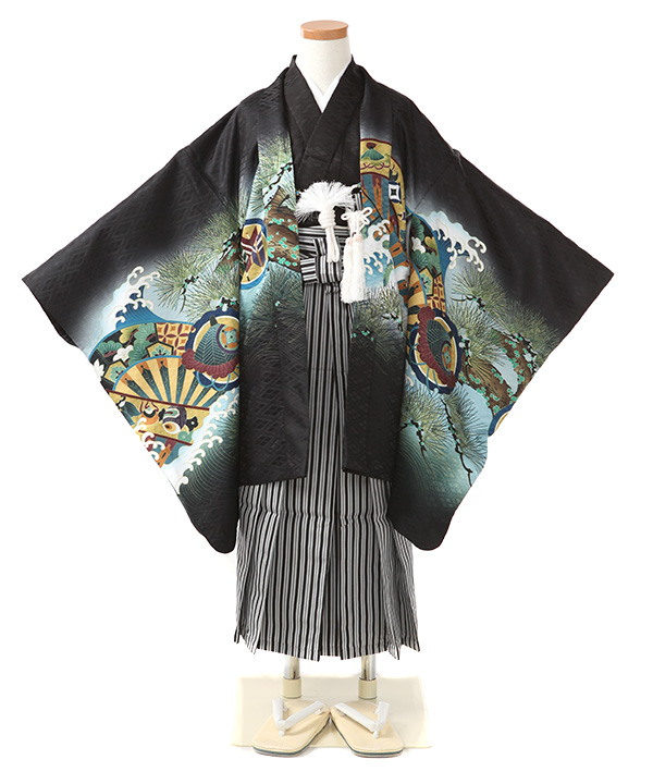 七五三(五歳男の子)着物レンタル｜兜に波頭柄羽織 黒着物×黒縞袴｜W-B