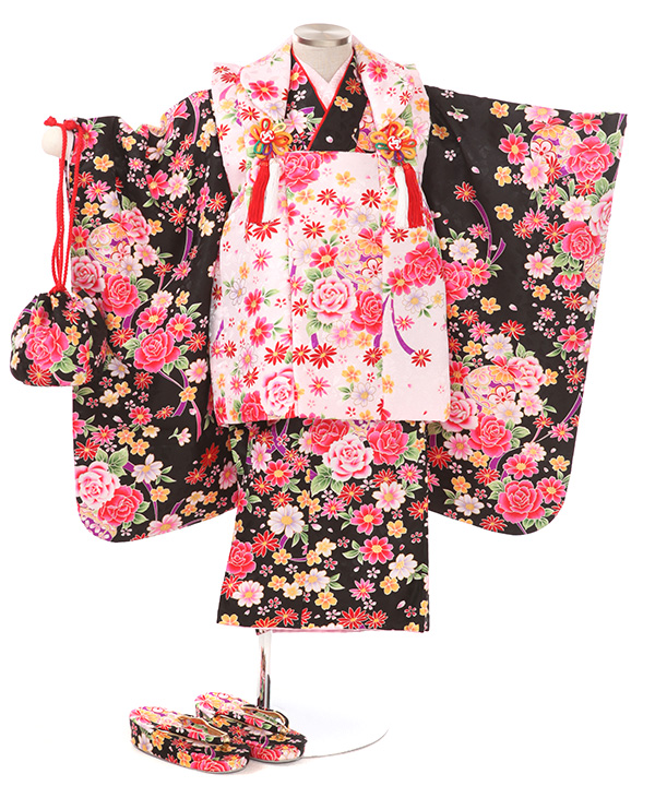 七五三(三歳女の子)着物レンタル｜バラ柄黒着物×ピンク被布｜W-G-3-84