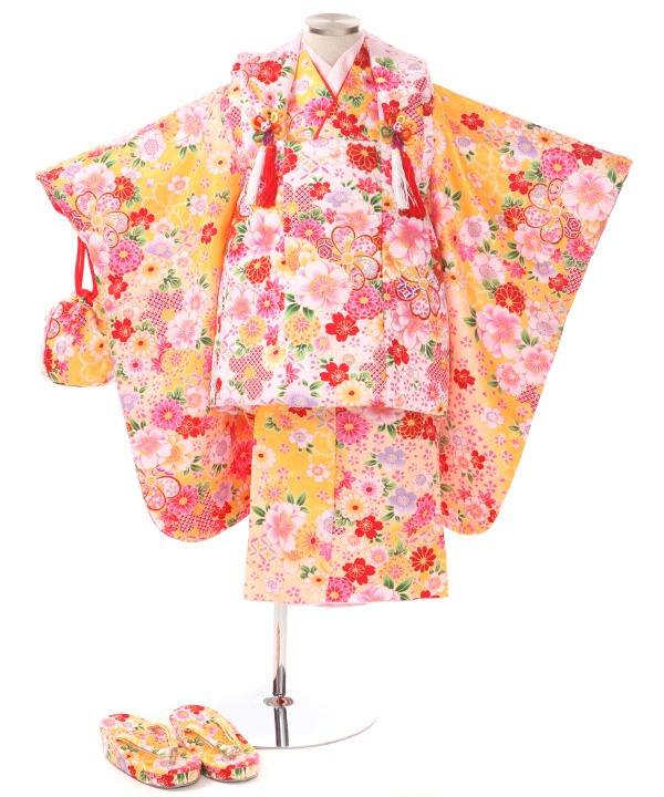 七五三(三歳女の子)着物レンタル｜桜菊柄黄色着物×ピンク被布｜W-G-3