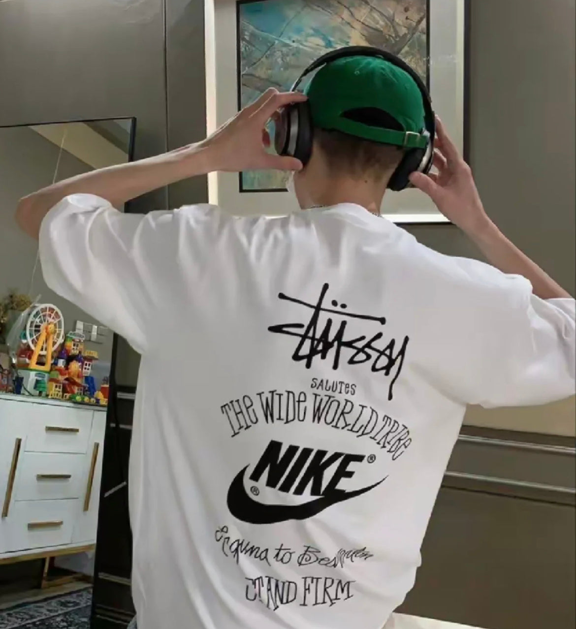 Nike x Stüssy The Wide World Tribe Tee White – Kicksxoff