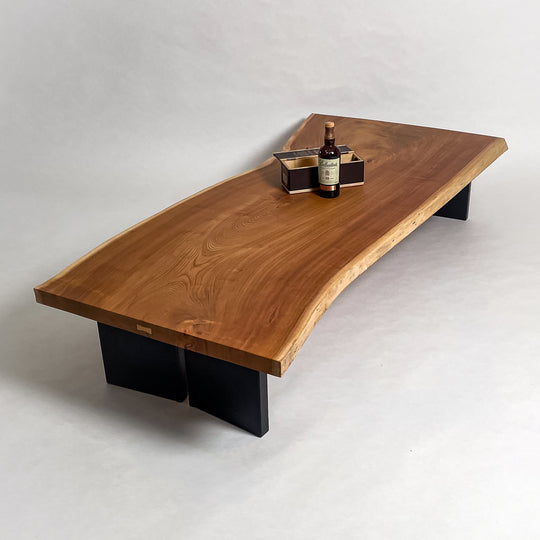 欅一枚板ローテーブル｜鬼童銘木（KIDOMEIMOKU） – 【公式】鬼童銘木
