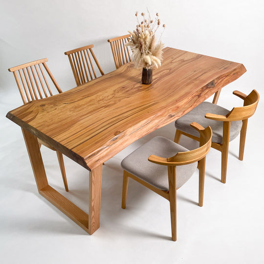 屋久杉一枚板ダイニングテーブル｜鬼童銘木（KIDOMEIMOKU） – 【公式