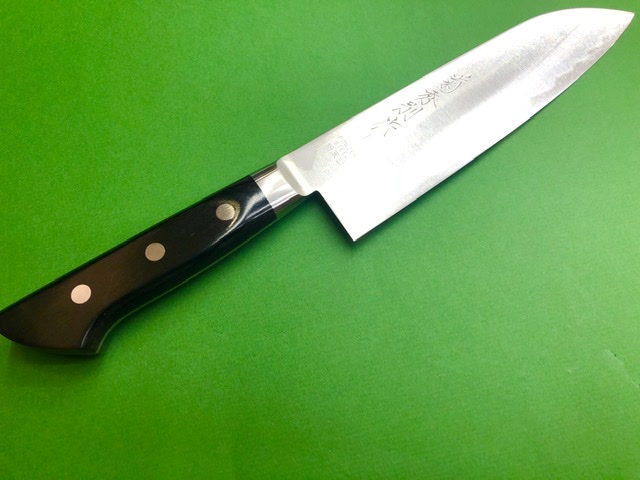 菊秀刃物店 on WEB