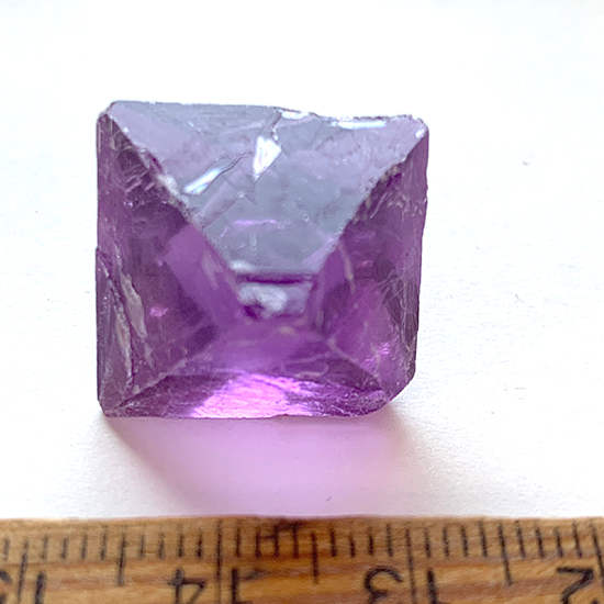 イリノイ州産八面体蛍石2月販売分A～G – きらら舎