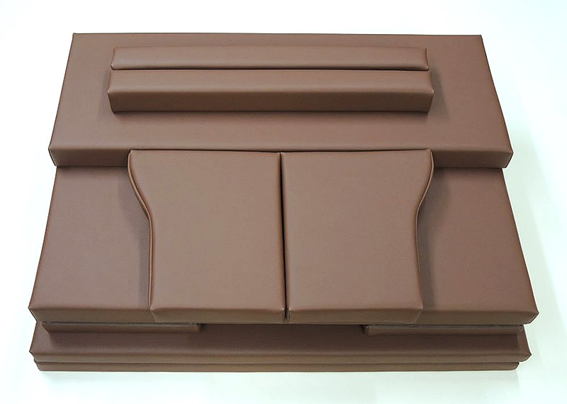 ランクル200 サードシートレス仕様 | 工房リンクス・ベットキット