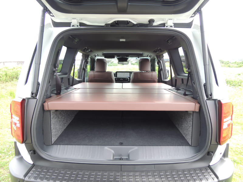 ランクル250‐7人乗り | 工房リンクス・ベットキット