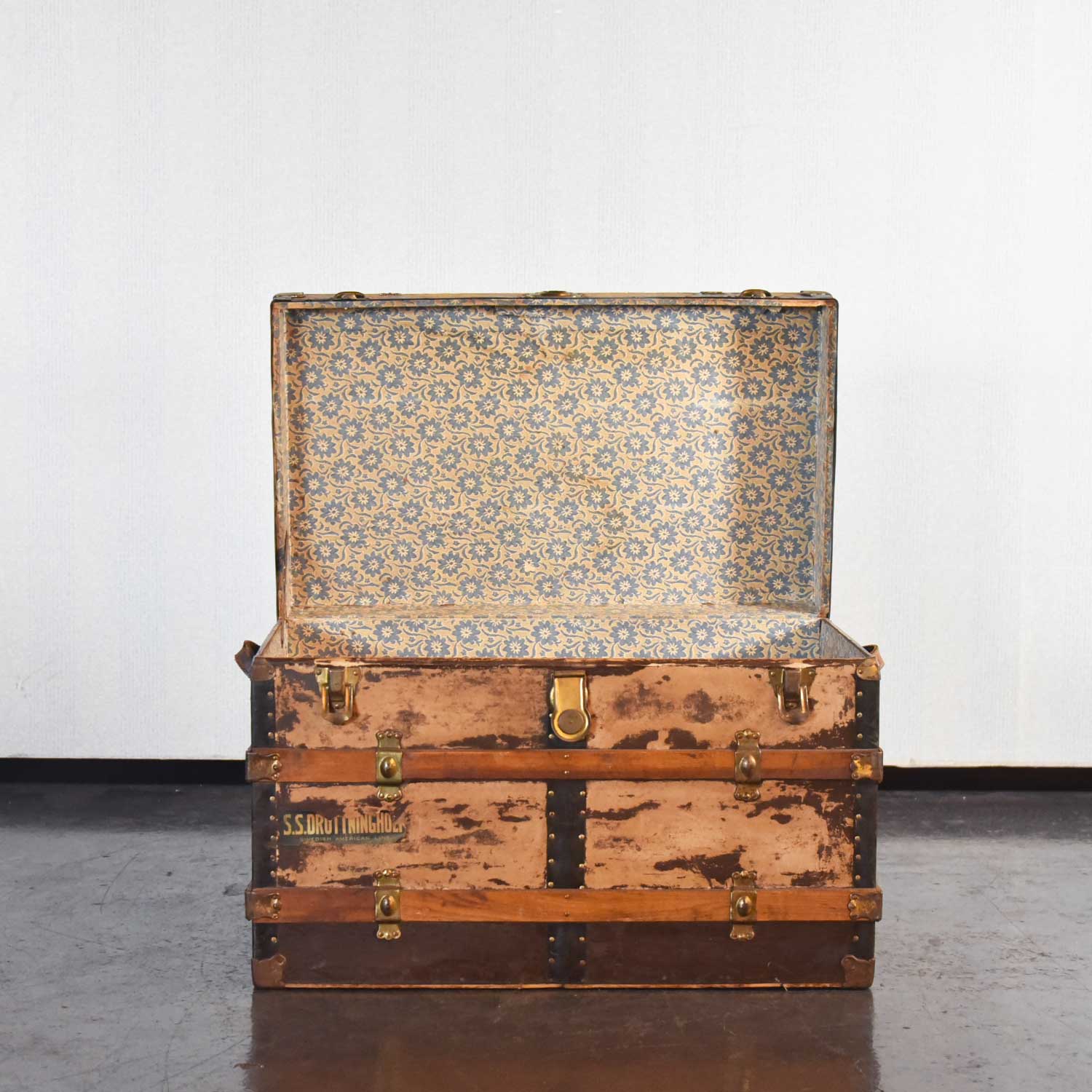 TR-36-27.jpg?v=1689319682