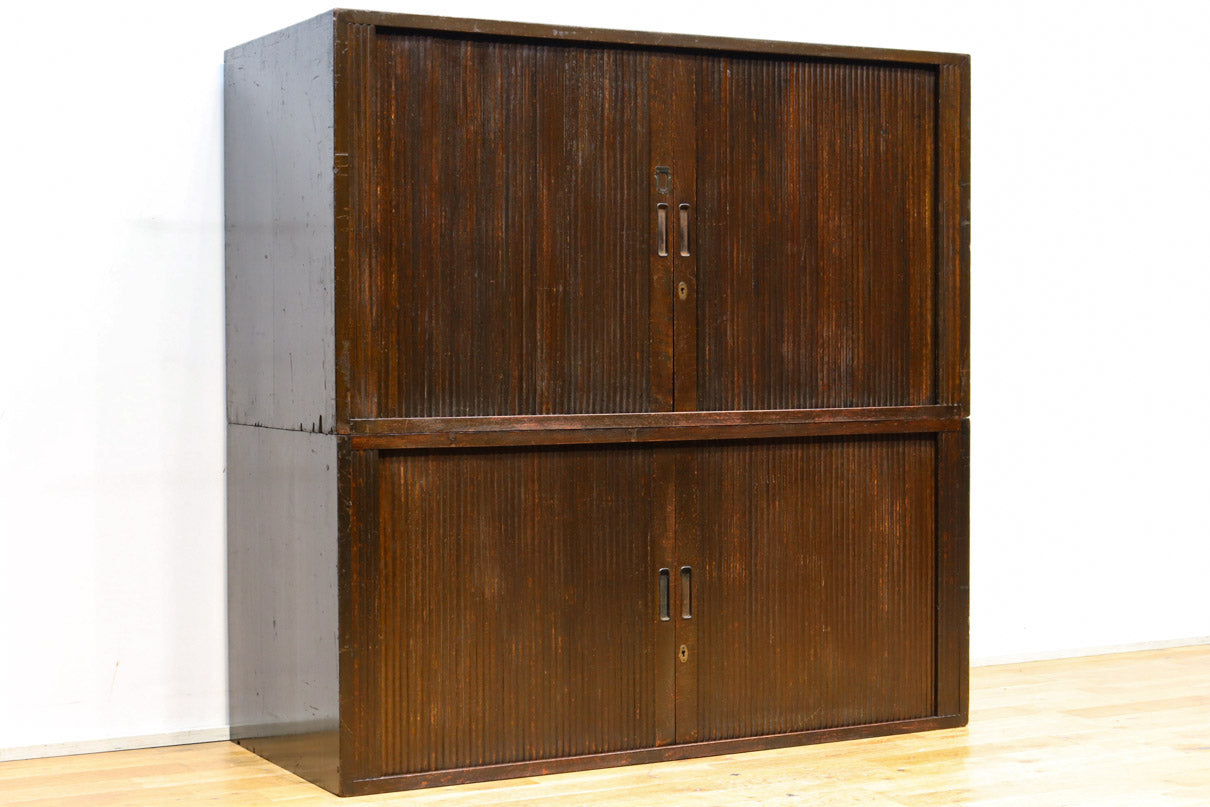 上質な造りにレトロ感漂う蛇腹戸造りの収納箪笥 BB2676 – 古福庵