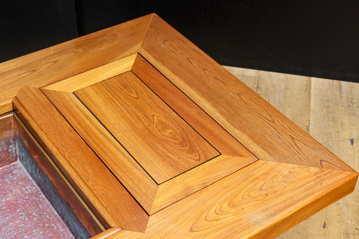 特大サイズ！！欅の杢目が浮かぶ美しい色艶をした関西火鉢 BB2792 – 古