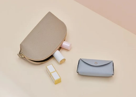 ボナベンチュラのコスメティックポーチ シュリンクレザー (ラージ)の