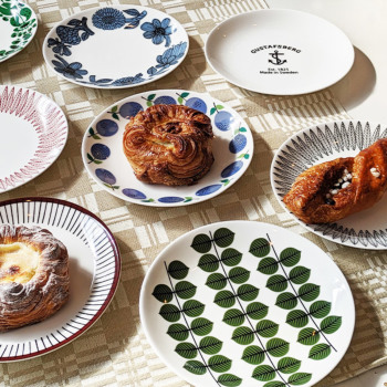 グスタフスベリ / リンドベリ SALIX(サリックス) REDプレート18cm