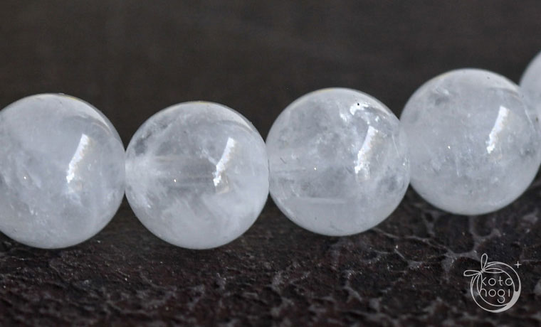 ラビットヘアールチル - 天然石で作るお守りブレスレット、お守り数珠