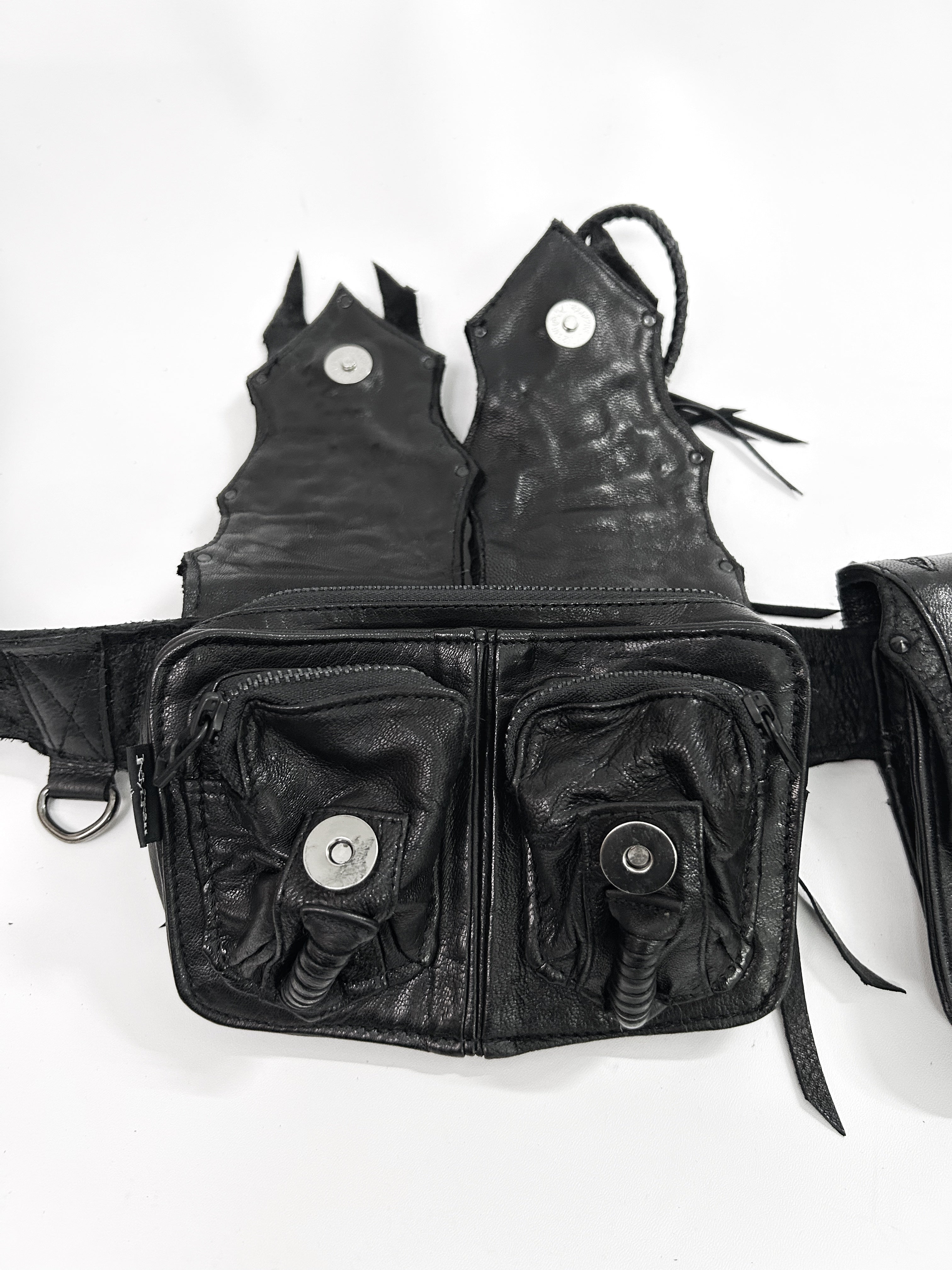 KMRii ケムリ 2502-BG01 KB-Killer Grand Cross ケムリ ウエストポーチ