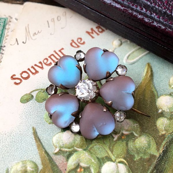 銀製 フロストサフィレットのハートフラワーブローチ - アンティーク k