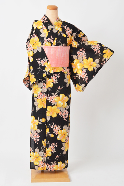 浴衣［黒地に黄色のハイビスカス]｜着物レンタルあき (来店着付け無料